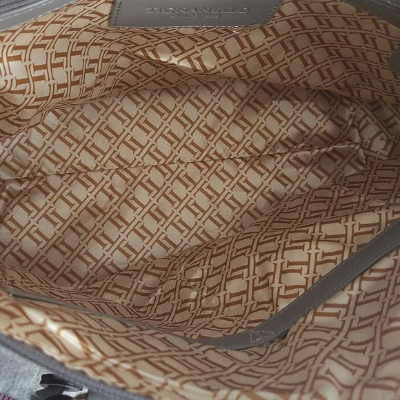 Tignanello Pretty Pockets Grey Leather Shoulder Bag - Picture 7 of 10